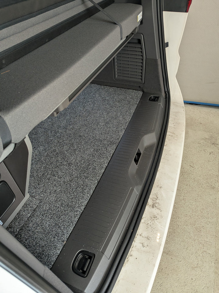 VANFLOOR passgenauer Teppich für den Kofferraum