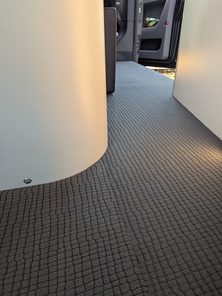 VANFLOOR passgenauer Teppich für den Fahrgastraum